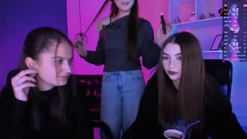 Snapshot of barbara_crazy chatting on February 9, 2026, 8:02 pm barbara_crazy online show from February 9, 2026, 8:02 pm