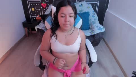 Snapshot of barbara_honey chatting on January 4, 2025, 12:38 pm Barbara online show from January 4, 2025, 12:38 pm