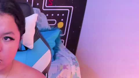 Snapshot of barbara_honey chatting on February 20, 2025, 12:36 pm Barbara online show from February 20, 2025, 12:36 pm