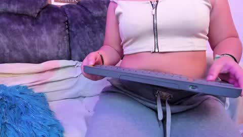Snapshot of barbara_honey chatting on March 12, 2025, 3:51 pm Barbara online show from March 12, 2025, 3:51 pm