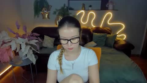 Snapshot of barbaramiles chatting on December 5, 2024, 2:00 pm Barbara online show from December 5, 2024, 2:00 pm