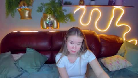 Snapshot of barbaramiles chatting on January 18, 2025, 2:02 pm Barbara online show from January 18, 2025, 2:02 pm