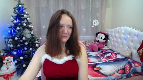 Snapshot of barbarastily chatting on December 14, 2024, 8:45 am barbarastily online show from December 14, 2024, 8:45 am