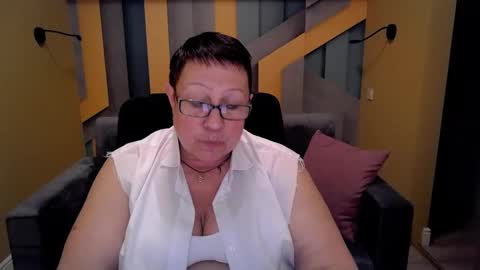 barbaraturners online show from March 3, 2025, 9:48 pm