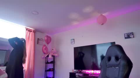 sexy Barbie online show from May 12, 2026, 1:08 pm