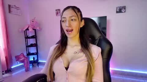 sexy Barbie online show from May 20, 2026, 2:23 pm
