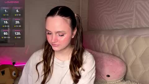 Snapshot of barbie_charm_ chatting on February 23, 2026, 10:29 pm Rina online show from February 23, 2026, 10:29 pm