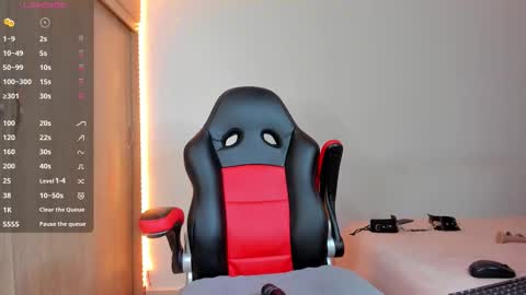 Snapshot of barbie_ebony_ chatting on November 14, 2025, 5:50 am Nicolle online show from November 14, 2025, 5:50 am