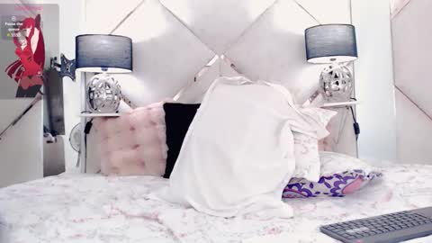 Snapshot of barbie_godut chatting on February 11, 2026, 9:03 am barbie_godut online show from February 11, 2026, 9:03 am