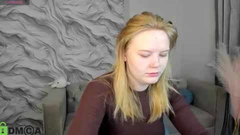 Snapshot of barbie_staze chatting on December 14, 2025, 2:28 am Barbie Staze online show from December 14, 2025, 2:28 am