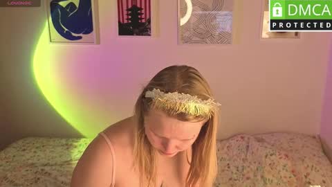 Snapshot of barbie_staze chatting on February 27, 2026, 1:27 am Barbie Staze online show from February 27, 2026, 1:27 am