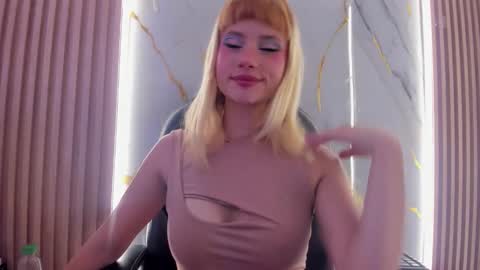 Snapshot of barbieambarx chatting on February 10, 2026, 5:39 pm Barbie online show from February 10, 2026, 5:39 pm