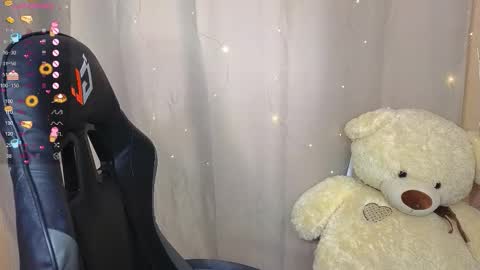 Snapshot of barbieee_doll chatting on September 22, 2025, 4:25 am Eva online show from September 22, 2025, 4:25 am