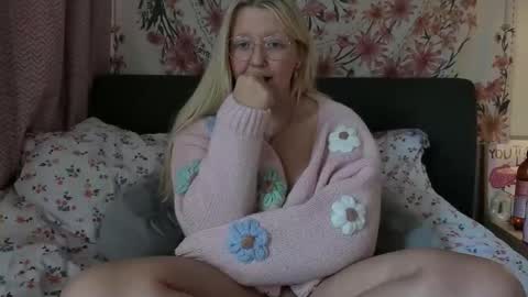 barbiegirl966 online show from March 3, 2026, 9:59 am