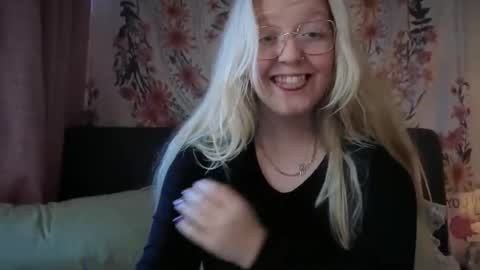 barbiegirl966 online show from March 13, 2026, 9:49 am