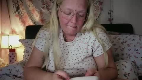 barbiegirl966 online show from May 18, 2026, 8:58 pm