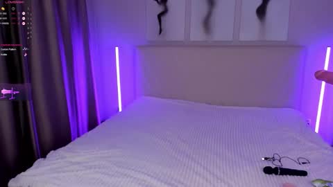 Snapshot of barbielina_ chatting on November 6, 2025, 8:32 pm Emma online show from November 6, 2025, 8:32 pm