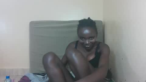 Snapshot of barbies_ebony chatting on December 17, 2025, 4:13 pm barbies_ebony online show from December 17, 2025, 4:13 pm