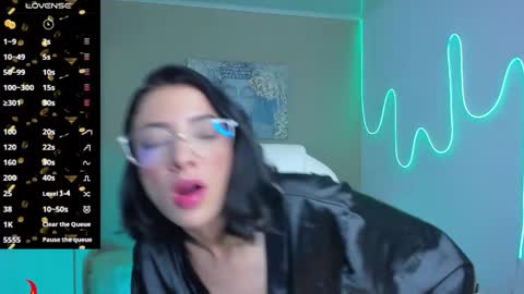 Barbie Scot online show from October 19, 2025, 6:08 pm