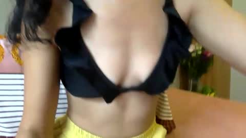 Snapshot of barby_and_keyn chatting on March 4, 2026, 5:19 pm Afrodite Swti online show from March 4, 2026, 5:19 pm