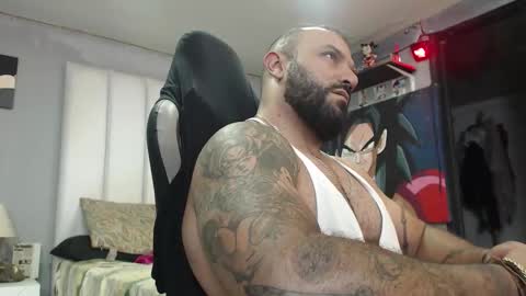 Snapshot of bardockroy_ chatting on October 27, 2025, 10:14 pm bardock online show from October 27, 2025, 10:14 pm