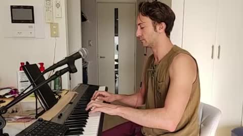 BareBritPianist online show from December 2, 2025, 3:56 am