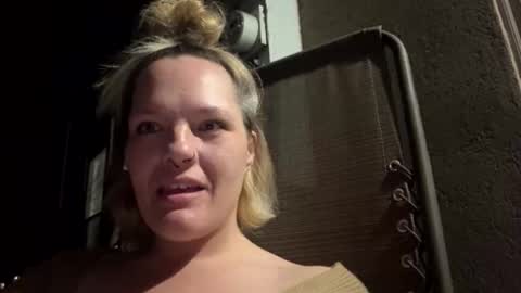 Snapshot of barelybehavedbarbie chatting on April 4, 2026, 5:49 am barelybehavedbarbie online show from April 4, 2026, 5:49 am