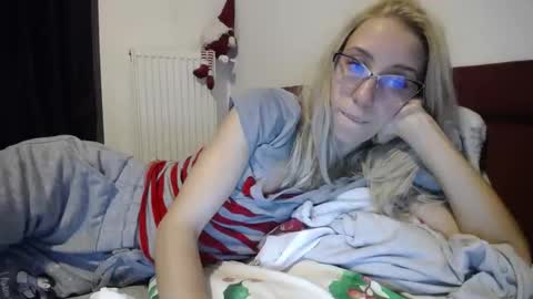 Lena online show from January 6, 2025, 7:35 pm