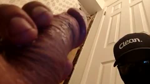 Snapshot of barniemay chatting on October 27, 2025, 10:03 pm barniemay online show from October 27, 2025, 10:03 pm