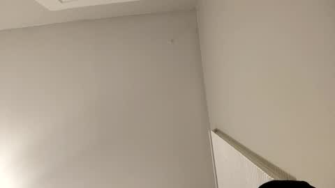 barniemay1 online show from October 28, 2025, 8:07 am