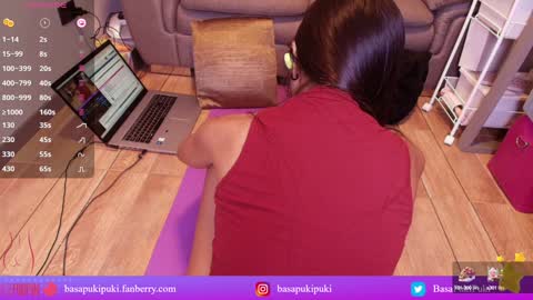 Snapshot of basapukipuki chatting on January 8, 2025, 4:54 pm PukiPuki online show from January 8, 2025, 4:54 pm