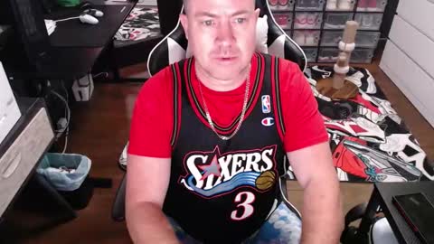 Snapshot of basketballjerseygang chatting on December 4, 2025, 7:39 am Jordan online show from December 4, 2025, 7:39 am