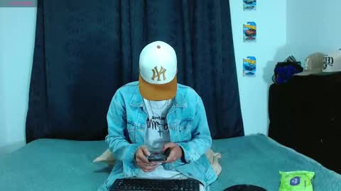 Snapshot of bastiaan_28 chatting on November 11, 2025, 3:39 am Bastian online show from November 11, 2025, 3:39 am