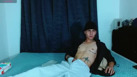 Snapshot of bastiaan_28 chatting on December 22, 2025, 11:02 pm Bastian online show from December 22, 2025, 11:02 pm