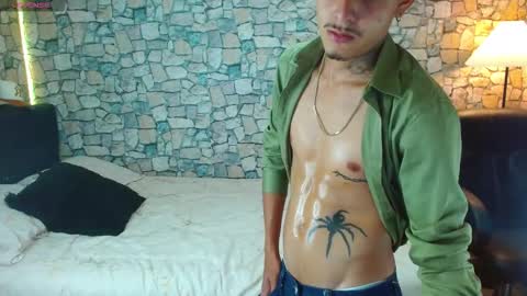 Snapshot of bastiaan_28 chatting on February 15, 2026, 8:49 pm Bastian online show from February 15, 2026, 8:49 pm