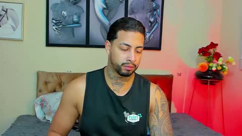 Snapshot of bastian_jones1 chatting on January 17, 2025, 6:26 am bastian_jones1 online show from January 17, 2025, 6:26 am