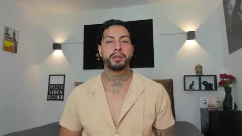 Snapshot of bastian_jones1 chatting on September 25, 2025, 11:19 pm bastian_jones1 online show from September 25, 2025, 11:19 pm