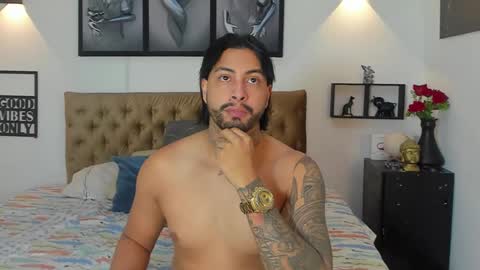 Snapshot of bastian_jones1 chatting on October 9, 2025, 1:47 am bastian_jones1 online show from October 9, 2025, 1:47 am