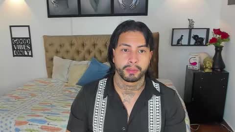 Snapshot of bastian_jones1 chatting on October 13, 2025, 6:13 am bastian_jones1 online show from October 13, 2025, 6:13 am