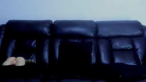 Snapshot of bastian_ruiz chatting on February 9, 2025, 4:46 am bastian online show from February 9, 2025, 4:46 am