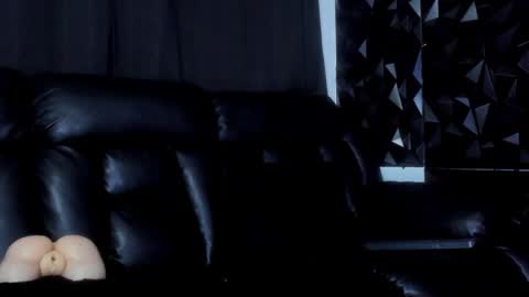 Snapshot of bastian_ruiz chatting on February 20, 2025, 3:34 am bastian online show from February 20, 2025, 3:34 am