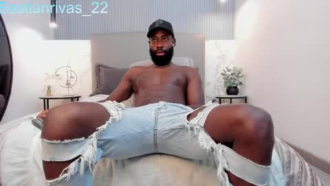 Bastian. online show from October 17, 2025, 11:46 am