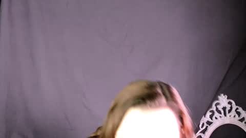 Snapshot of bat_laughing_bat chatting on January 10, 2026, 12:56 am Ask me online show from January 10, 2026, 12:56 am