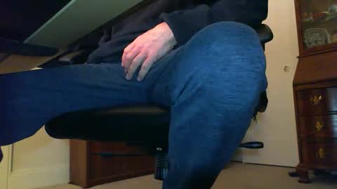 Snapshot of batebro13 chatting on January 7, 2026, 1:57 pm BateBro13 online show from January 7, 2026, 1:57 pm