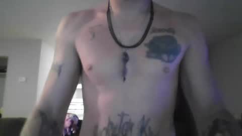 Snapshot of battlewolfxx chatting on September 29, 2025, 12:43 pm battlewolfxx online show from September 29, 2025, 12:43 pm