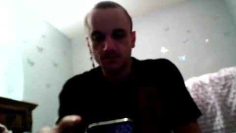 Snapshot of battlewolfxx chatting on November 26, 2025, 9:10 am battlewolfxx online show from November 26, 2025, 9:10 am