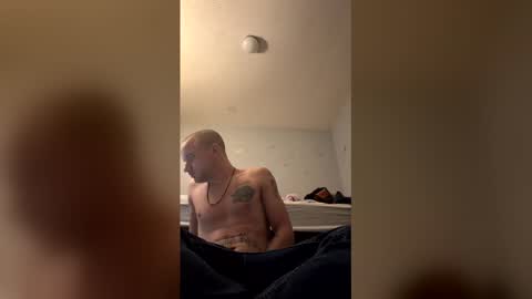 Snapshot of battlewolfxx chatting on January 18, 2026, 10:35 pm battlewolfxx online show from January 18, 2026, 10:35 pm