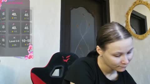 battyyhils online show from November 25, 2025, 12:27 pm