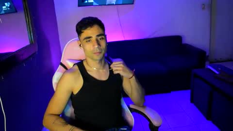 Snapshot of bauti220242 chatting on June 7, 2026, 6:11 pm bauti220242 online show from June 7, 2026, 6:11 pm