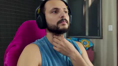 Snapshot of baxxline chatting on February 18, 2026, 11:44 pm Baxxline online show from February 18, 2026, 11:44 pm